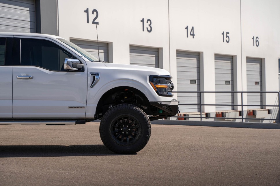Передний бампер под лебёдку Ford F-150 24-25 Addictive Desert Designs F1901422860103