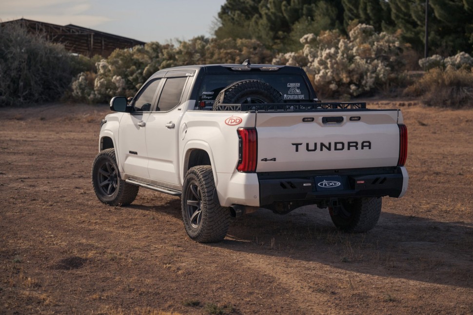 Задний бампер Toyota Tundra 22-25 Addictive Desert Designs R76020NA0103