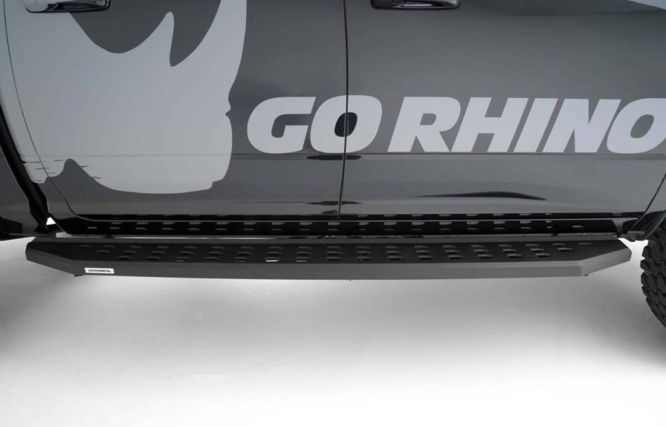 Подножки Dodge Ram 1500 15-22 Crew Cab RB20 Go Rhino 69420687PC