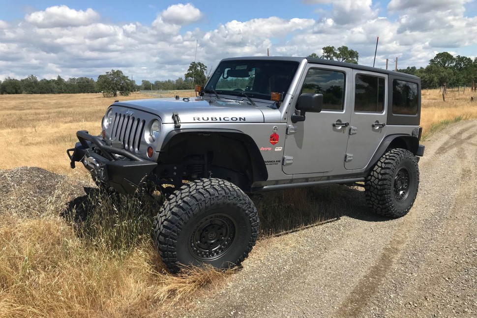 Black Rhino 1795ARY-80067D06 Armory Wheel Desert Sand 17x9.5 -18