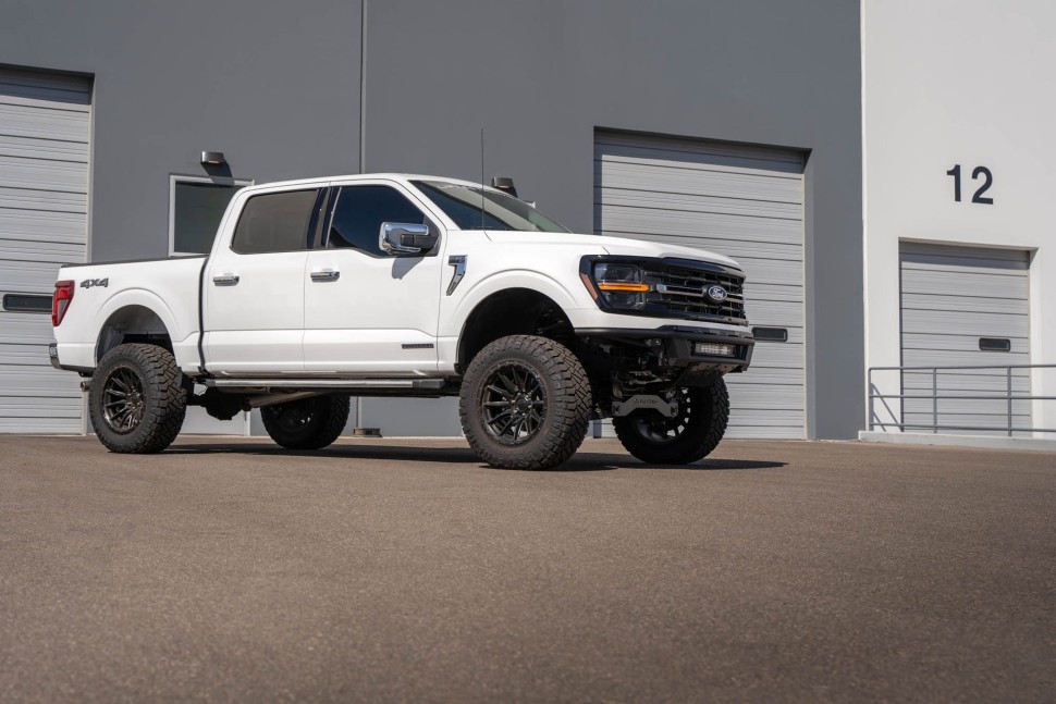 Передний бампер Ford F-150 24-25 Addictive Desert Designs F1908100010103