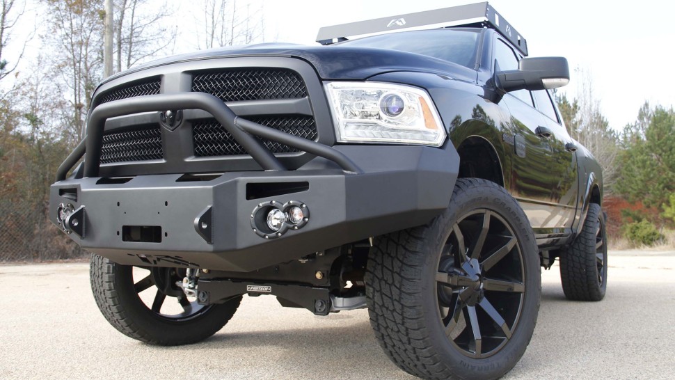 Бампер передній Premium Dodge Ram 1500 13-18 Fab Fours DR13-F2951-1