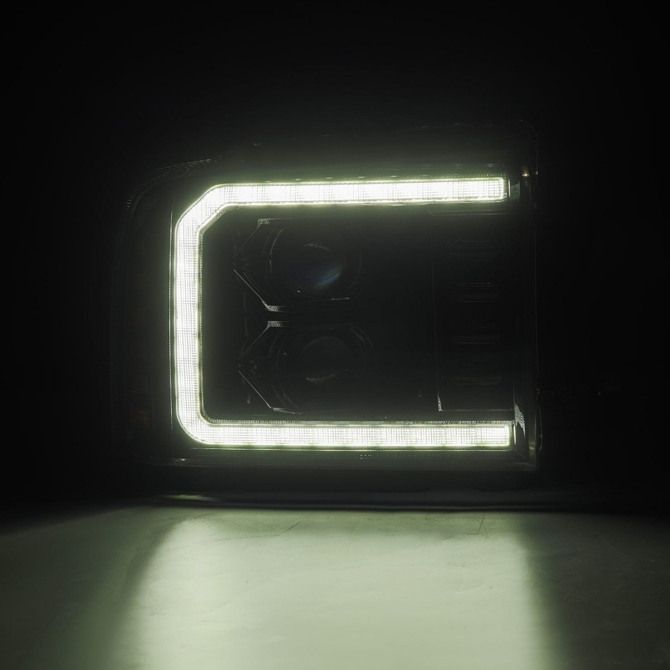 Комплект передних Led фар Ford F-250/F-350/F-450/F-550/Excursion 05-07 LUXX-Series AlphaRex 880316