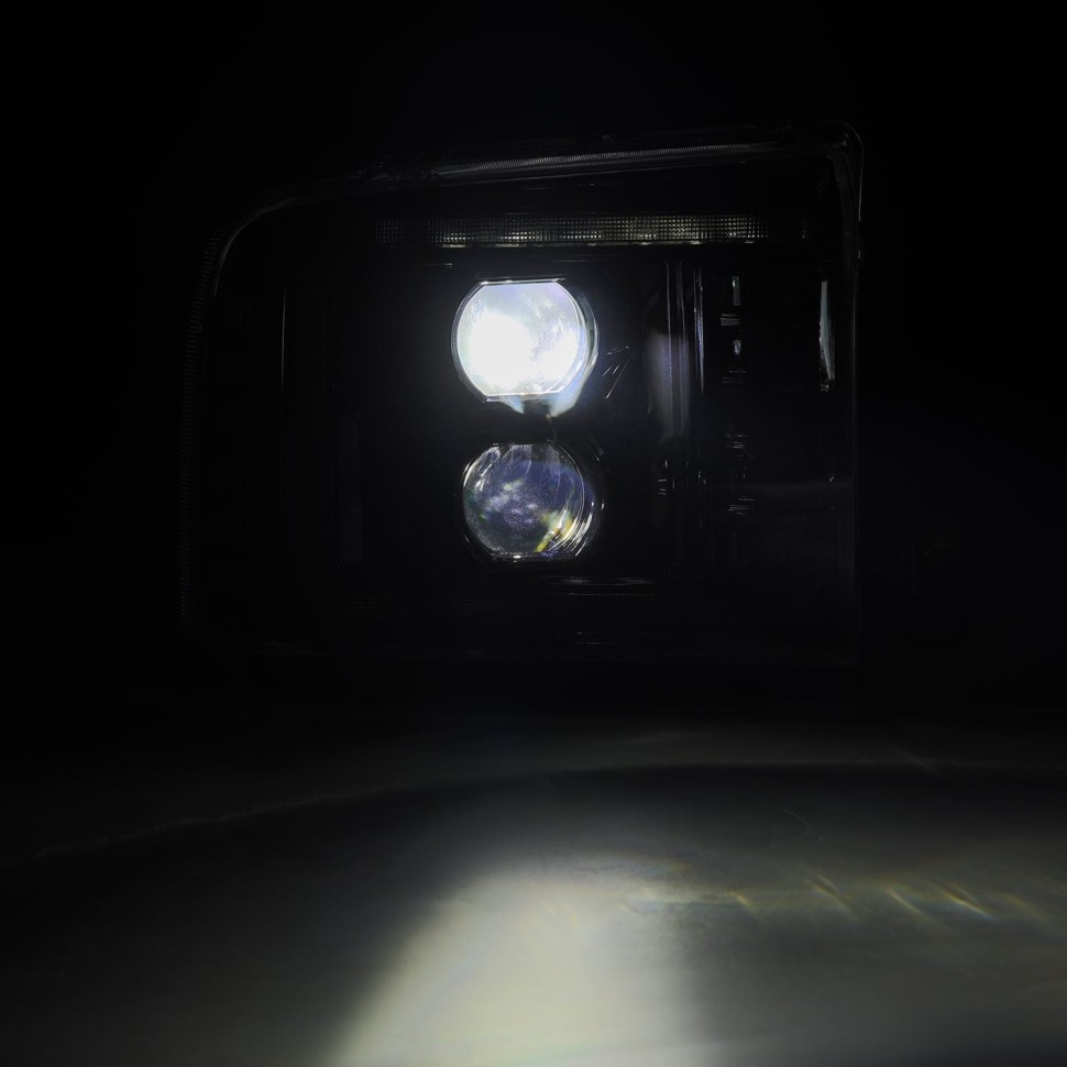 Комплект передних Led фар Ford F-250/F-350/F-450/F-550/Excursion 05-07 LUXX-Series AlphaRex 880316