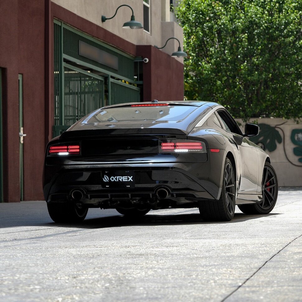 Світлодіодні задні ліхтарі Nissan Z 23-25 NOVA-Series AlphaRex 691022