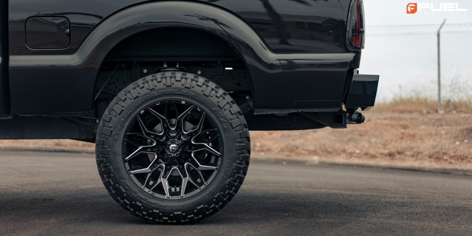 Колесный диск Fuel Off Road Twitch Glossy Black Milled 20x10 ET-18 D76920008247