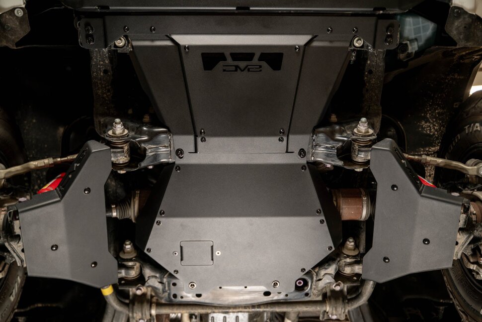 Захист днища задня частина Toyota Land Cruiser 250/Tacoma/4Runner 24-25 DV8 Offroad SPTT1-09