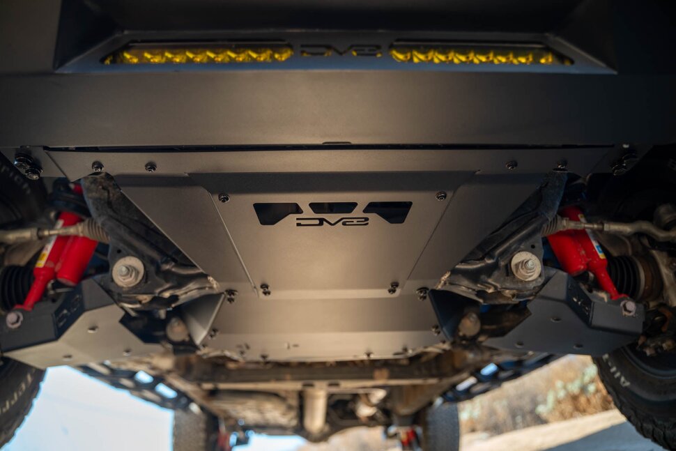 Захист днища задня частина Toyota Land Cruiser 250/Tacoma/4Runner 24-25 DV8 Offroad SPTT1-09