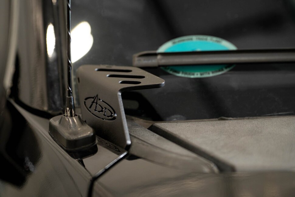 Кронштейн світла на стійку Ford F-150 15-20 Addictive Desert Designs AC1101801NA