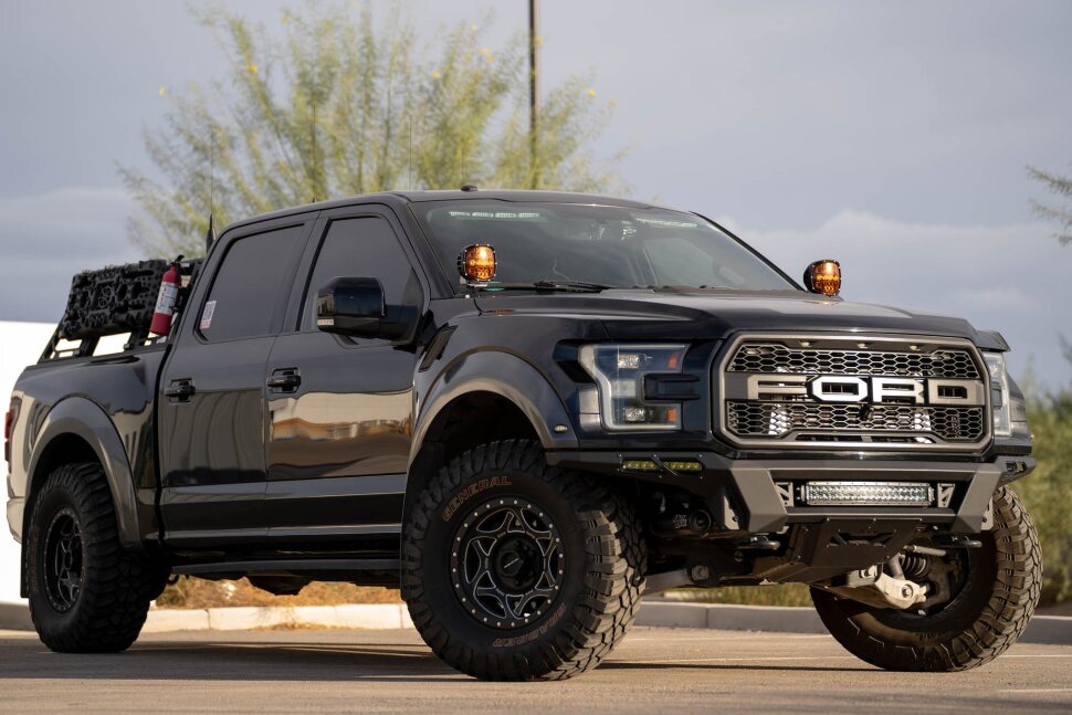 Кронштейн світла на стійку Ford F-150 15-20 Addictive Desert Designs AC1101801NA