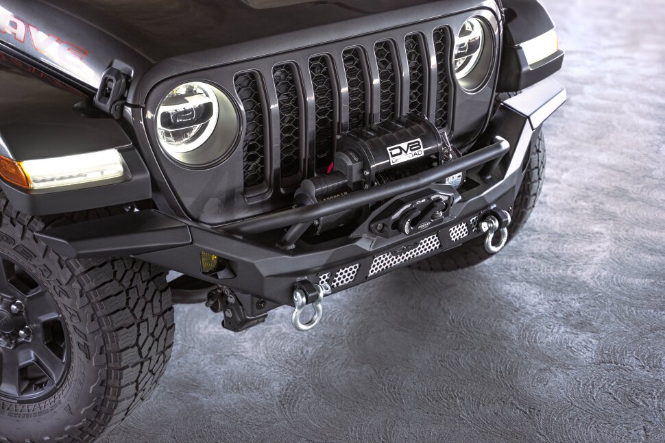 Передний бампер под лебёдку Jeep Wrangler JK/JL/Gladiator JT 07-25 MTO DV8 Offroad FBJL-12