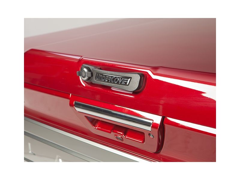 UnderCover Elite LX Series One-piece Truck Bed Tonneau Cover GMC Sierra 1500 19-22 5'10"