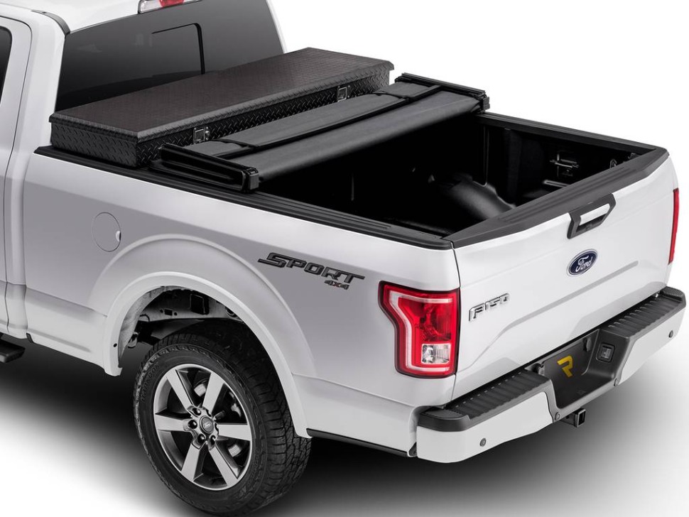 Кришка багажника складана м'яка Ford F-250/F-350/F-450 00-16 8' Trifecta Toolbox 2.0 Extang 93725