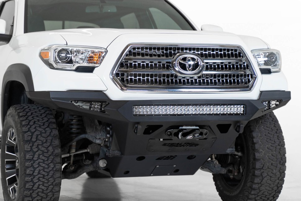 Передний бампер под лебёдку Toyota Tacoma 16-23 Addictive Desert Designs F681202200103