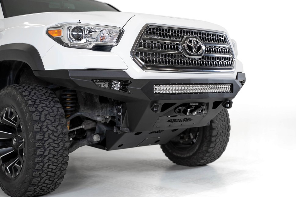 Передний бампер под лебёдку Toyota Tacoma 16-23 Addictive Desert Designs F681202200103