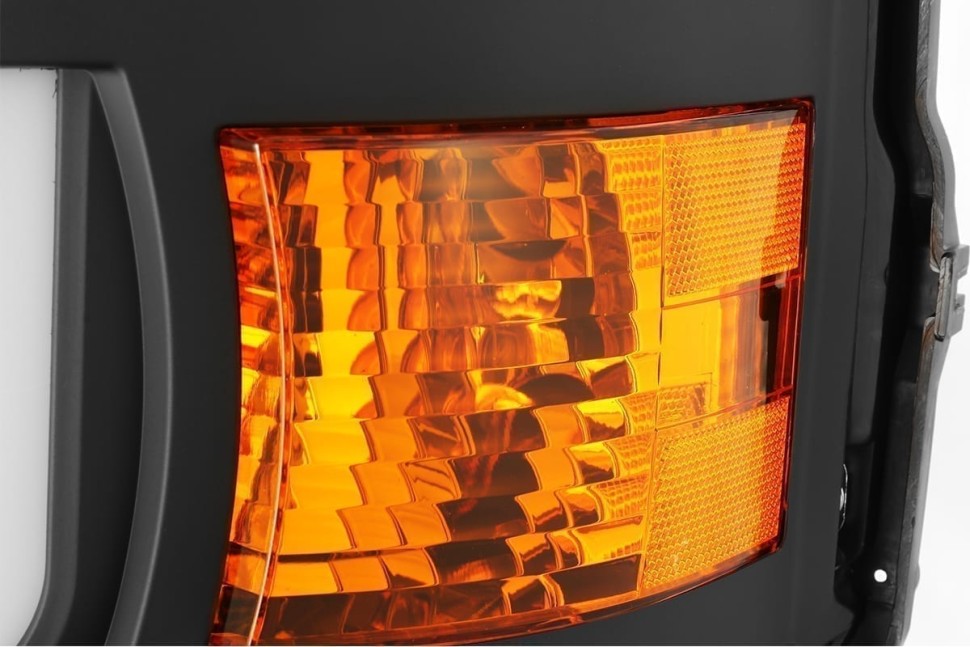 Комплект передних Led фар Chevrolet Silverado 2500/3500 15-19 NOVA-Series AlphaRex 880227