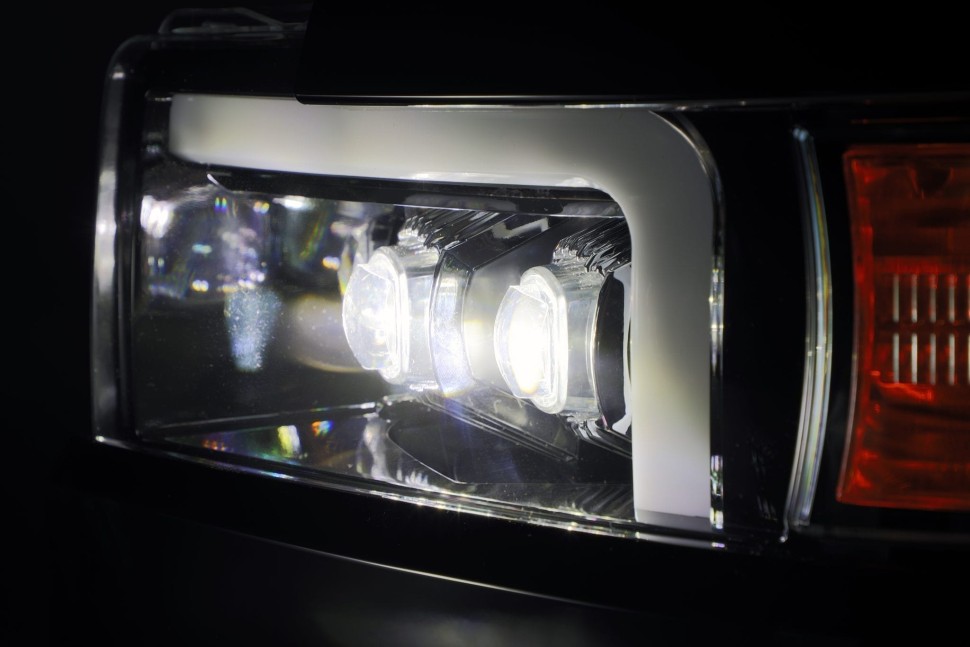 Комплект передних Led фар Chevrolet Silverado 2500/3500 15-19 NOVA-Series AlphaRex 880227