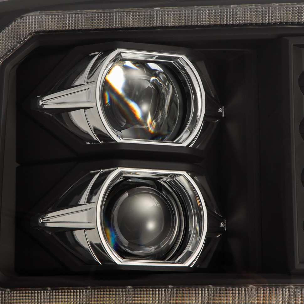 Комплект передних галогеновых фар Ford F-250/F-350/F-450/F-550/Excursion 05-07 PRO-Series AlphaRex 880315