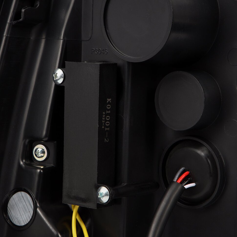 AlphaRex 640004 LUXX-Series Led Tail Lights Dodge Ram 2500/3500 19-24