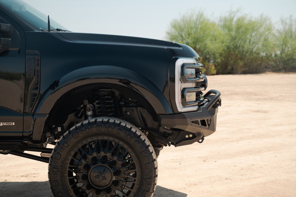 Передний бампер Ford F-250/F-350 23-25 Addictive Desert Designs F810221770103