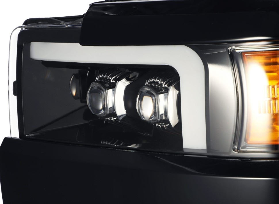 Комплект передних Led фар Chevrolet Silverado 2500/3500 15-19 NOVA-Series AlphaRex 880229