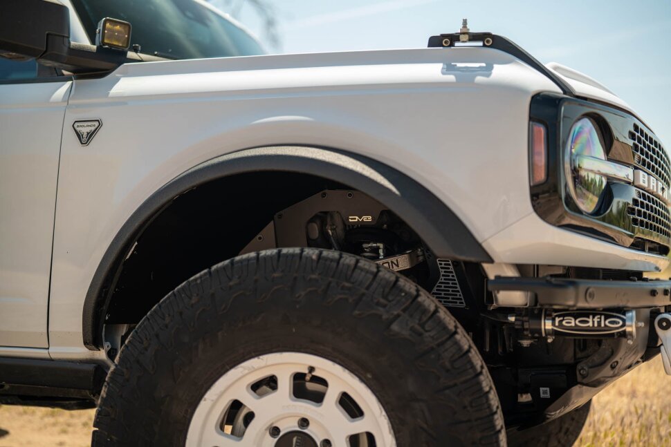 Передні підкрилки Ford Bronco 21-25 перед 2шт. DV8 Offroad INFEND-08FB