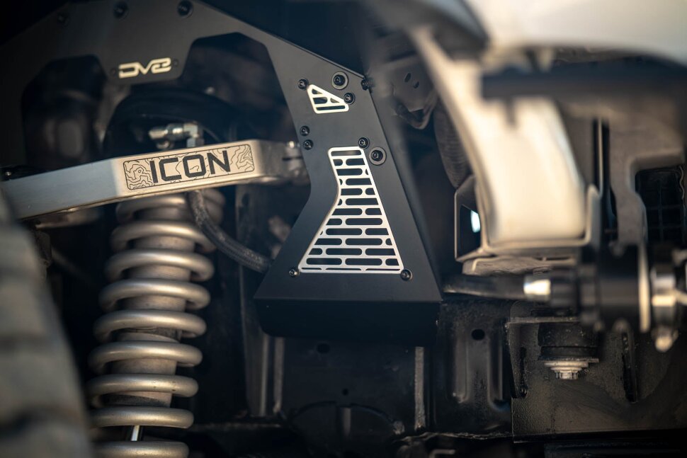 Передні підкрилки Ford Bronco 21-25 перед 2шт. DV8 Offroad INFEND-08FB