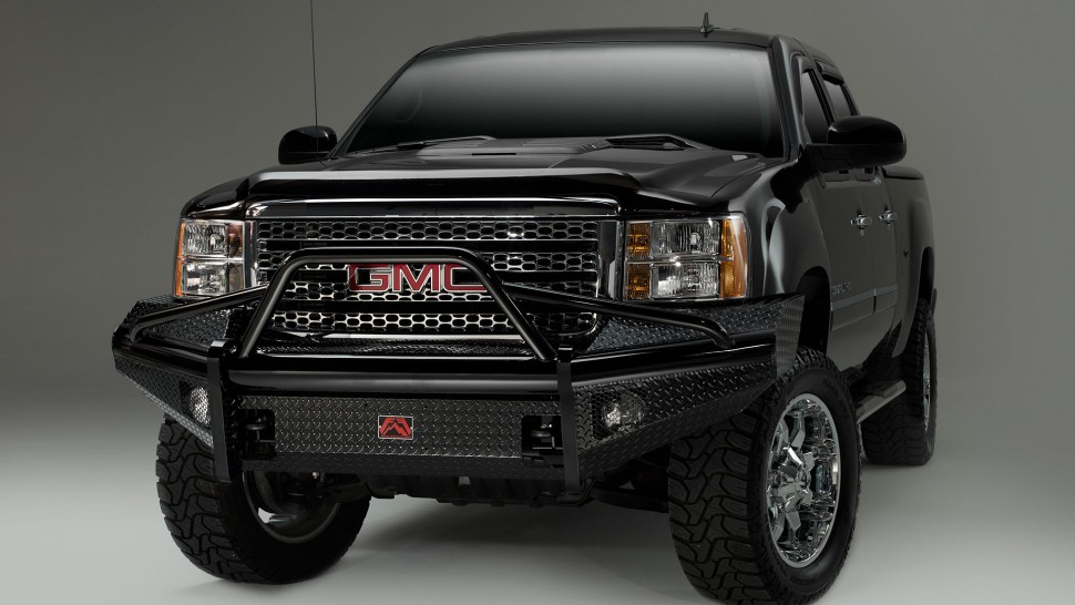 Передний бампер с центральной дугой Black Steel GMC Sierra 2500/3500 11-14 Fab Fours GM11-S2862-1