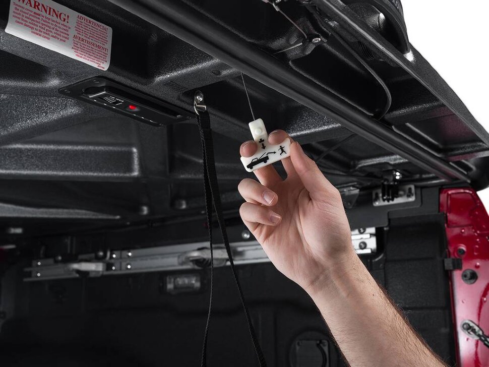 UnderCover UC2158 Elite One-piece Truck Bed Tonneau Cover Ford F-150 15-20 5'7"