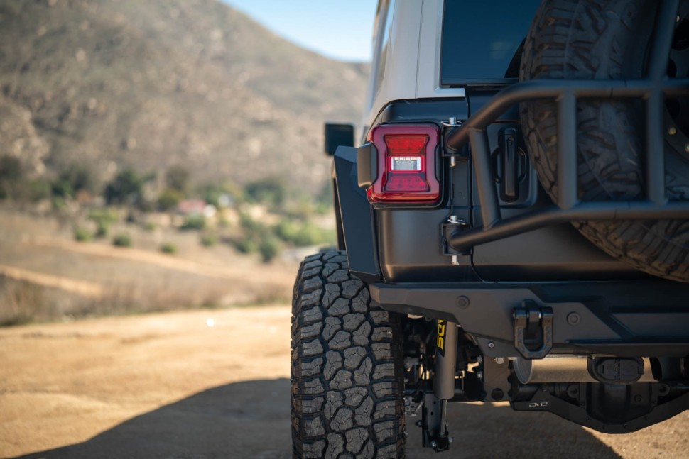 Расширители колесных арок Jeep Wrangler JL 18-25 к-кт 4 шт. Armor DV8 Offroad FDJL-09