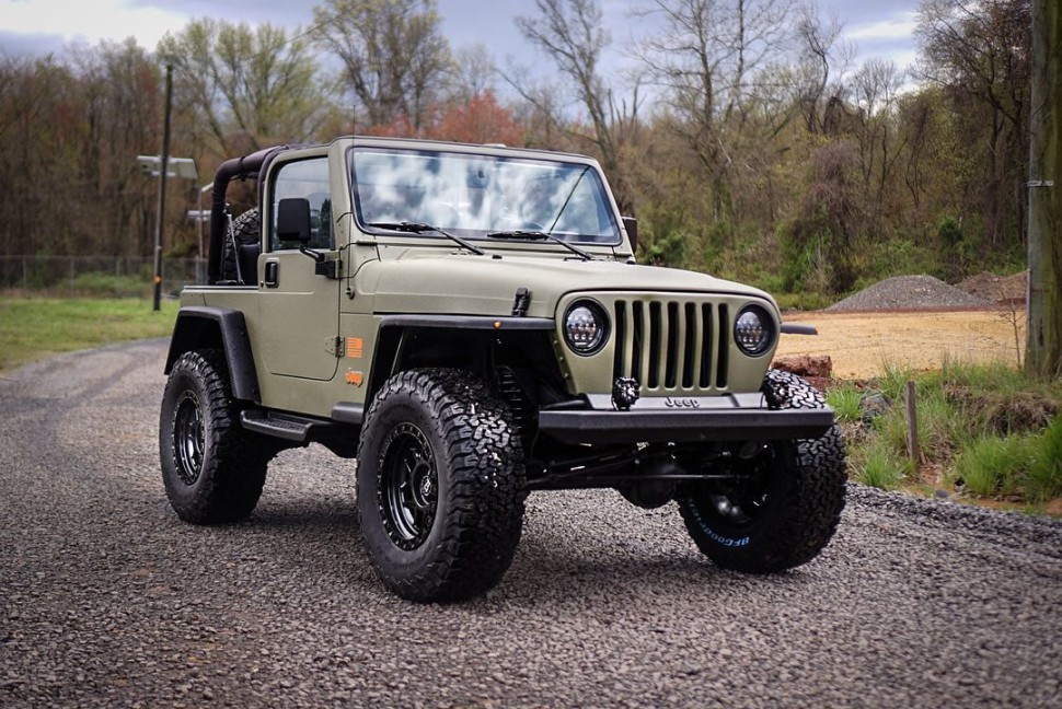 Колесный диск Black Rhino Kelso Matte Black W/Blk Bolts 18x9 ET-18 1890KLS-85127M71