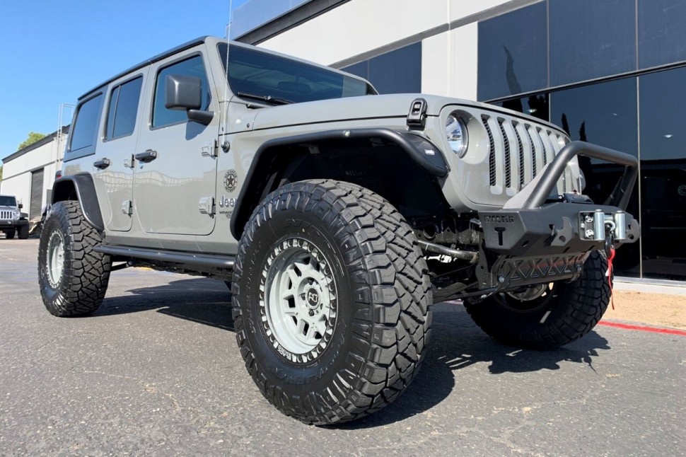 Колесный диск Black Rhino Kelso Matte Black W/Blk Bolts 18x9 ET-18 1890KLS-85127M71