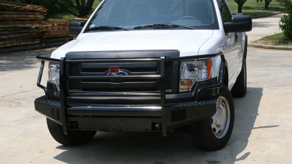 Fab Fours FF15-K3250-1 Full Guard Front Bumper Ford F-150 15-17