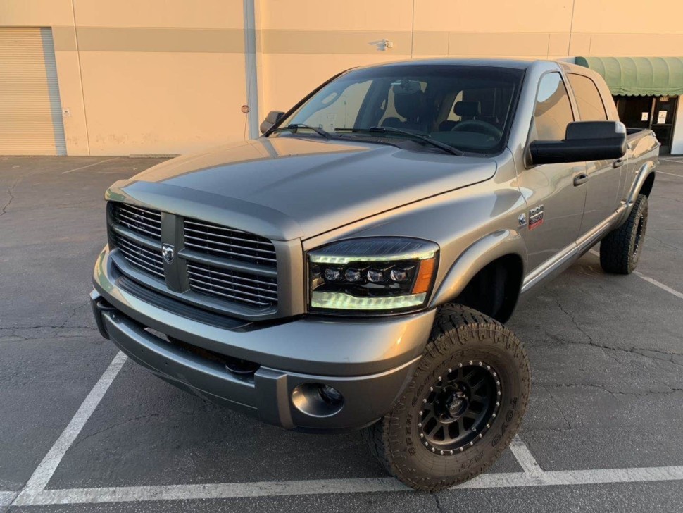 Комплект передних Led фар Dodge Ram 1500/2500/3500 06-09 NOVA-Series AlphaRex 880538