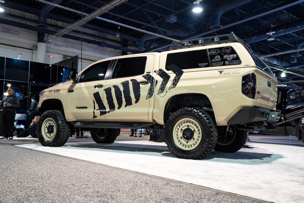 Black Rhino 2095ARY120086G10 Armory Wheel Gun Black 20x9.5 +12