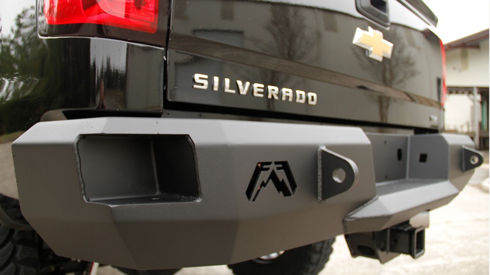 Задній бампер GMC Sierra 2500/3500 15-19 Fab Fours CH14-W3050-1