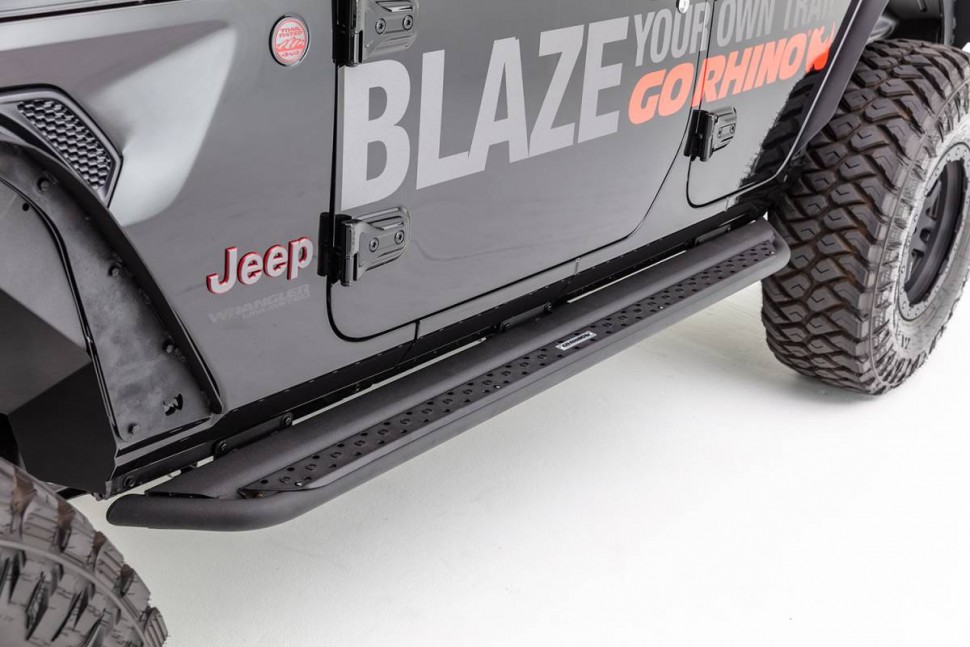 Подножки Jeep Wrangler JL 18-23 2 Door Dominator Xtreme DSS Go Rhino DSS4927T