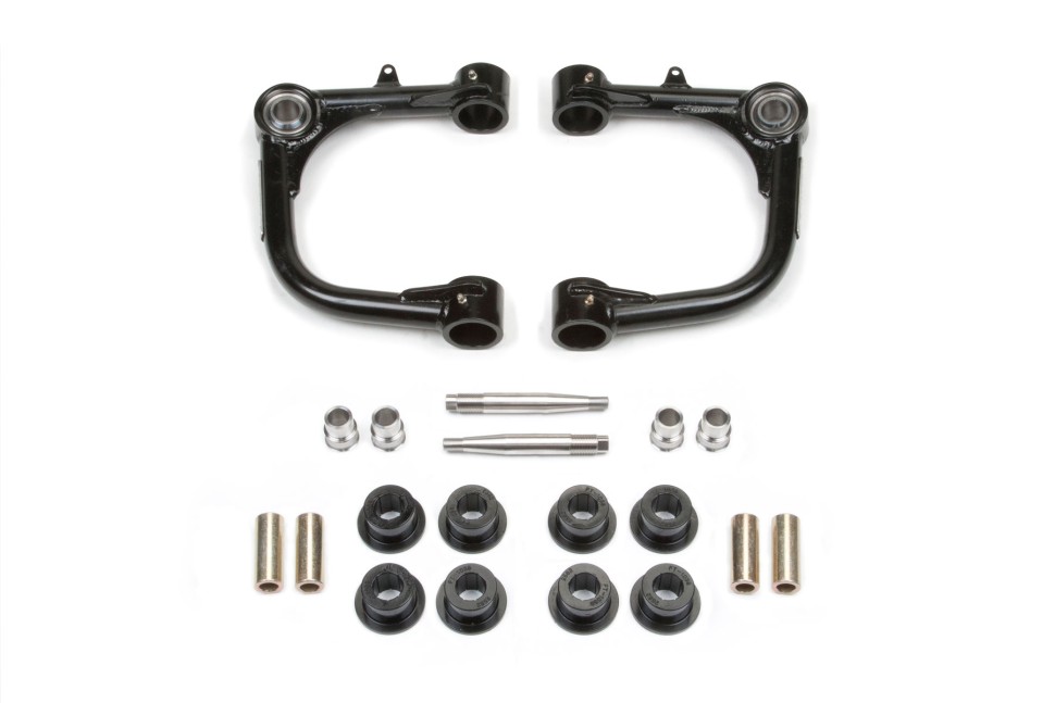 Комплект верхних рычагов подвески Toyota FJ Cruiser 06-09 Lift 0-6" Fabtech FTS26045