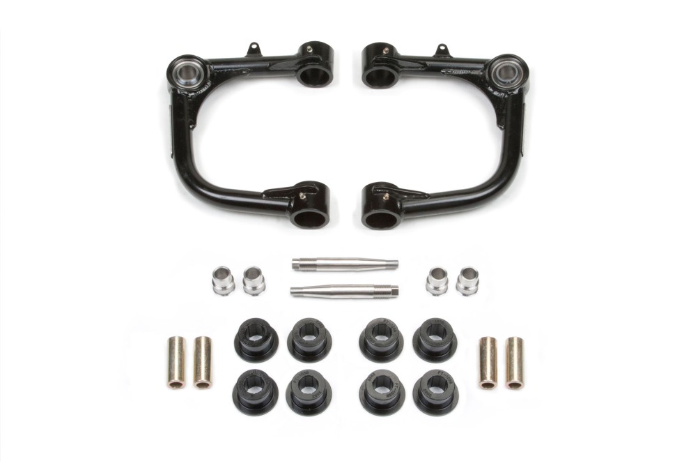 Комплект верхних рычагов подвески Toyota FJ Cruiser 06-09 Lift 0-6" Fabtech FTS26045