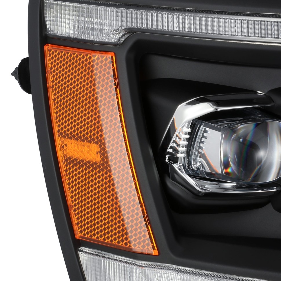 Комплект передних Led фар Dodge Ram 1500/2500/3500 06-09 NOVA-Series AlphaRex 880536