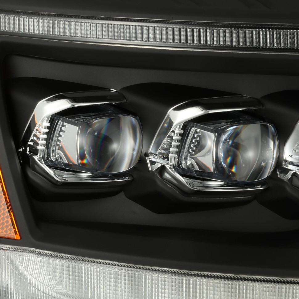 Комплект передних Led фар Dodge Ram 1500/2500/3500 06-09 NOVA-Series AlphaRex 880536