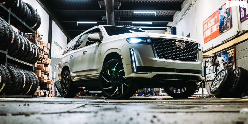 DUB Wheels S2592400B4+25 G.O.A.T S259 Wheel Gloss Black W/Machined Spokes 24x10 +25