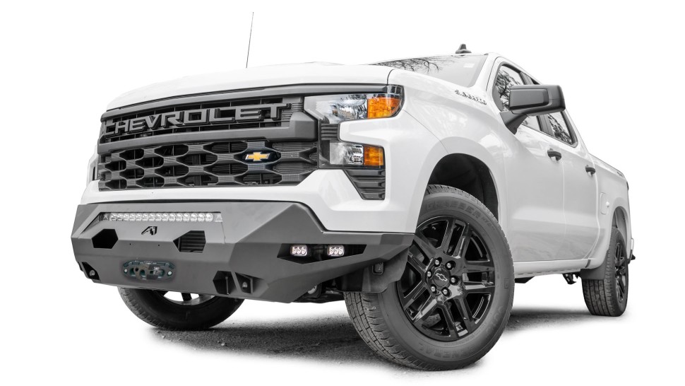 Передний бампер под лебёдку Chevrolet Silverado 1500 22-26 Matrix Fab Fours CS22-X5661-1