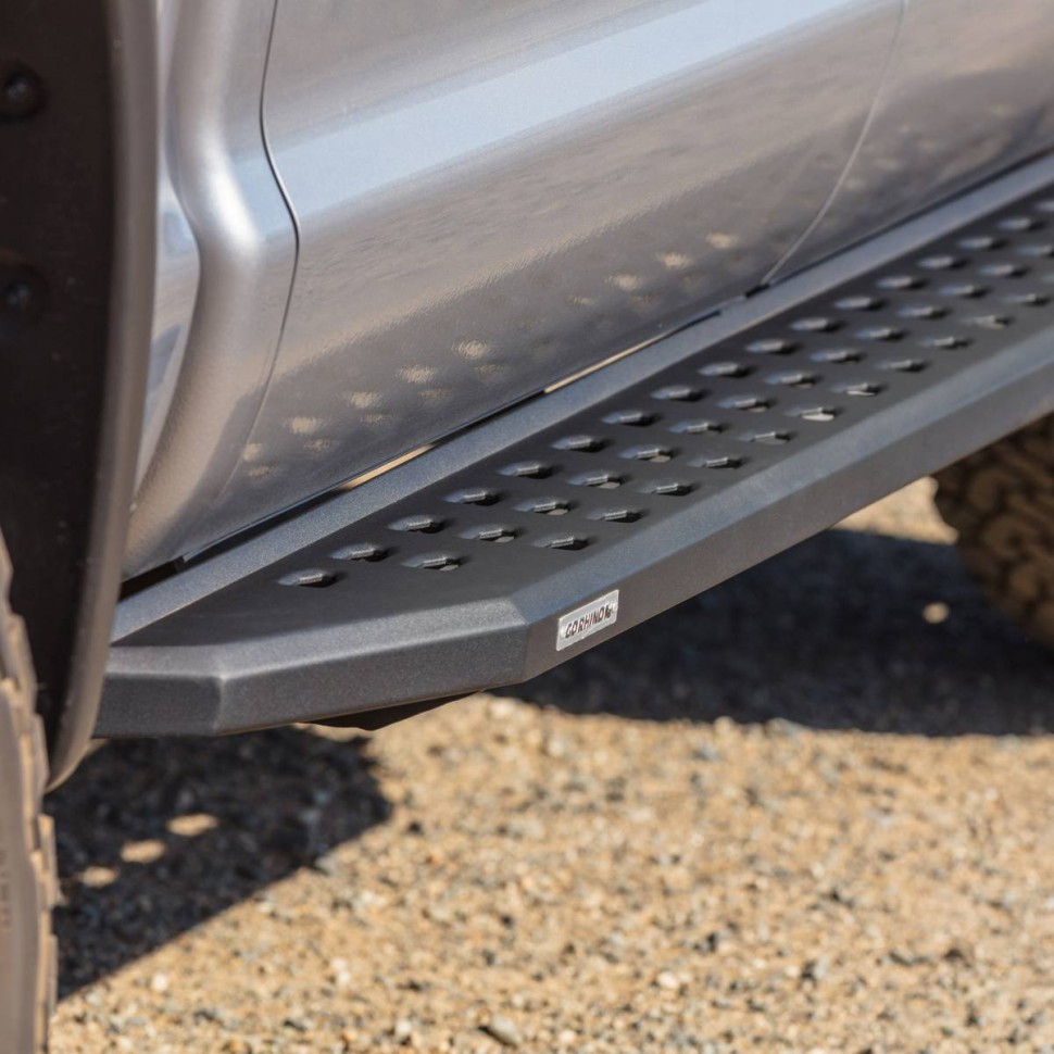 Подножки Dodge Ram 1500 15-22 Quad Cab RB20 Go Rhino 69429980PC