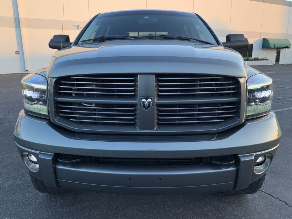 Комплект передних Led фар Dodge Ram 1500/2500/3500 06-09 NOVA-Series AlphaRex 880537