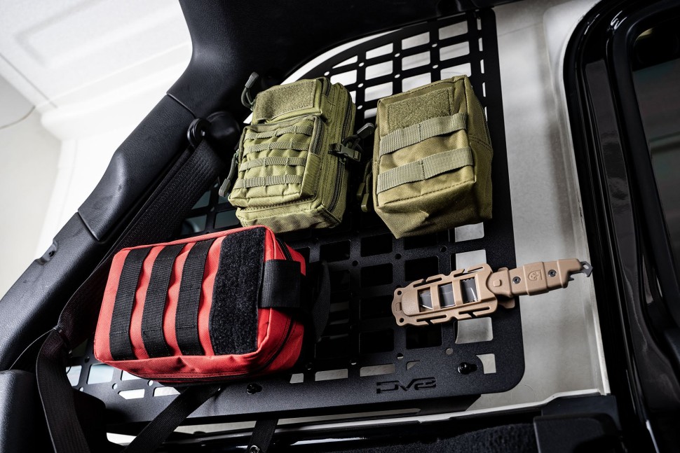 Панелі Molle заднє вікно Jeep Wrangler JL 18-25 4 Door DV8 Offroad MPJL-01