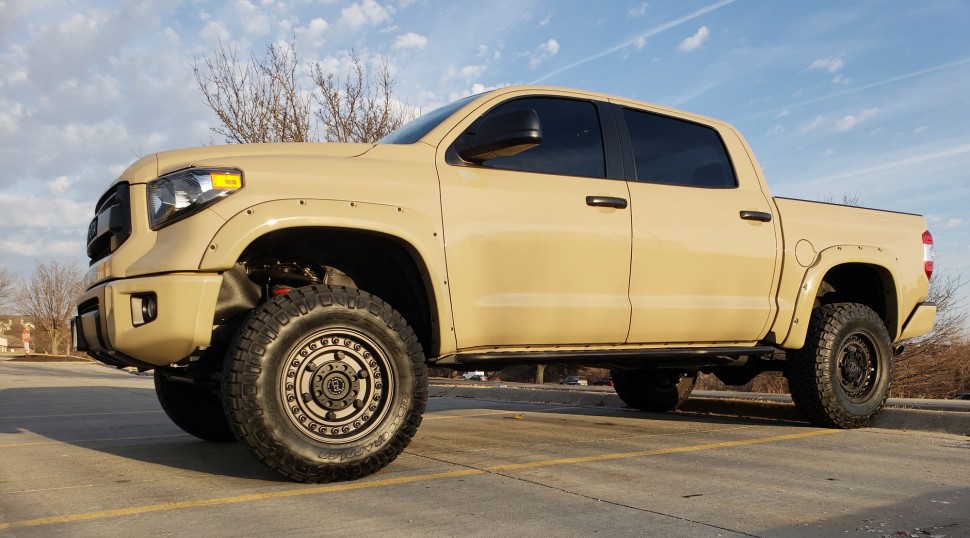 Black Rhino 2095ARY-80067G06 Armory Wheel Gun Black 20x9.5 -18