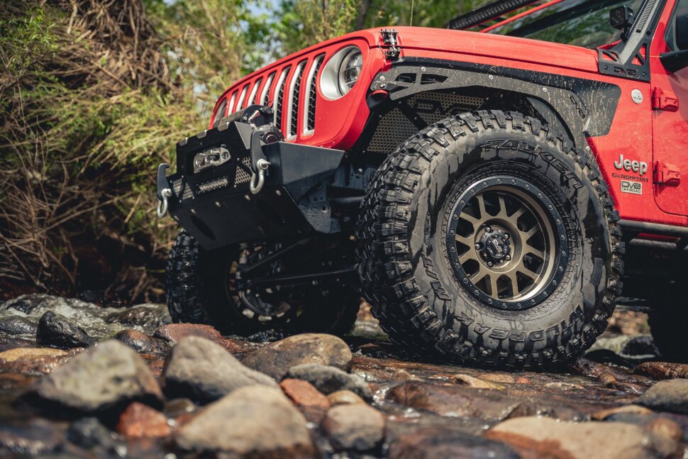 Передні підкрилки Jeep Wrangler JL/Gladiator JT 18-23 перед 2шт. DV8 Offroad INFEND-03FB