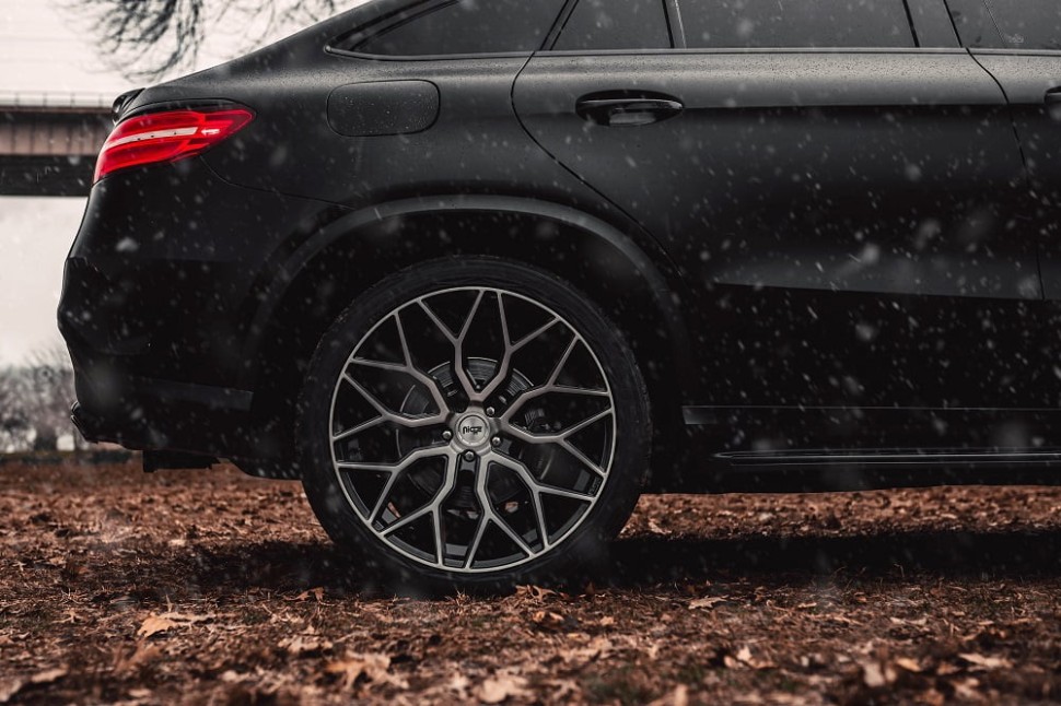 Niche Road Wheels M262209021+35 Mazzanti Wheel Gloss Black Brushed Face 20x9 +35