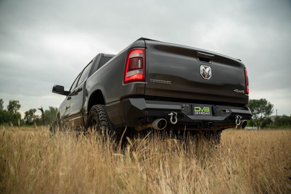 Задний бампер Dodge Ram 1500 19-24 Spec Series DV8 Offroad RBDR1-03